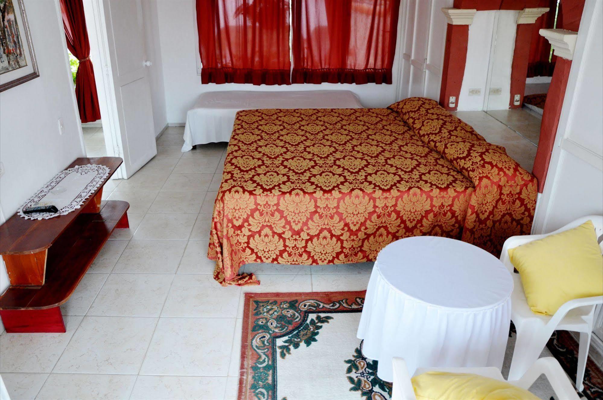Hotel Casa Eden 2*