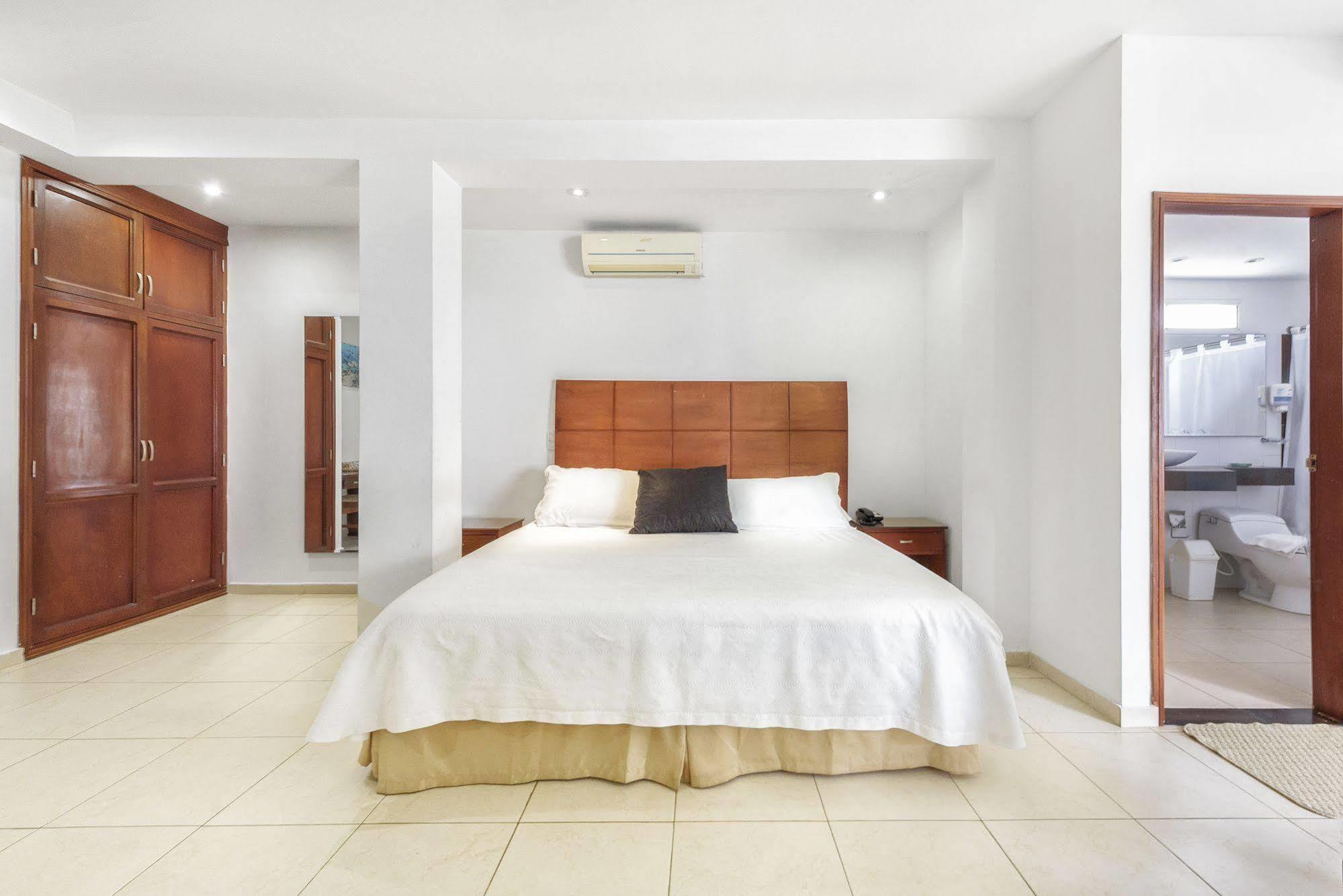 Hotel Hotel Coral Reef Cartagena 3*