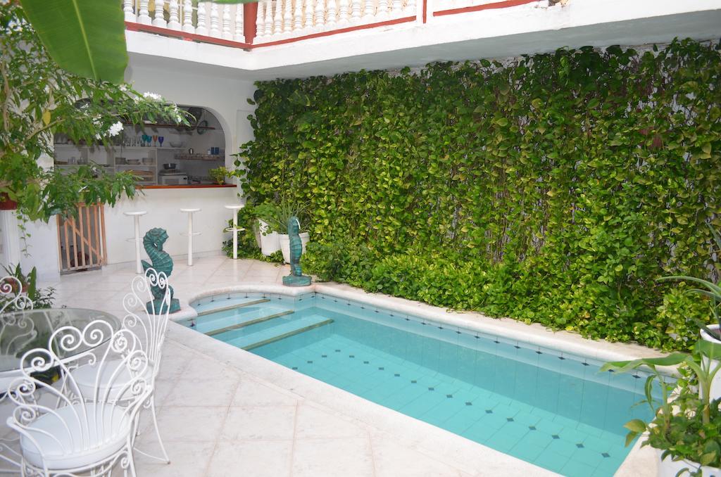 Casa Eden 2*