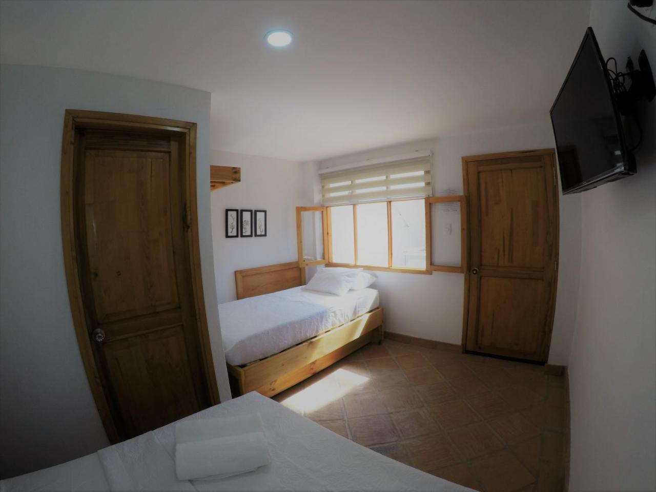 One Day Hostal