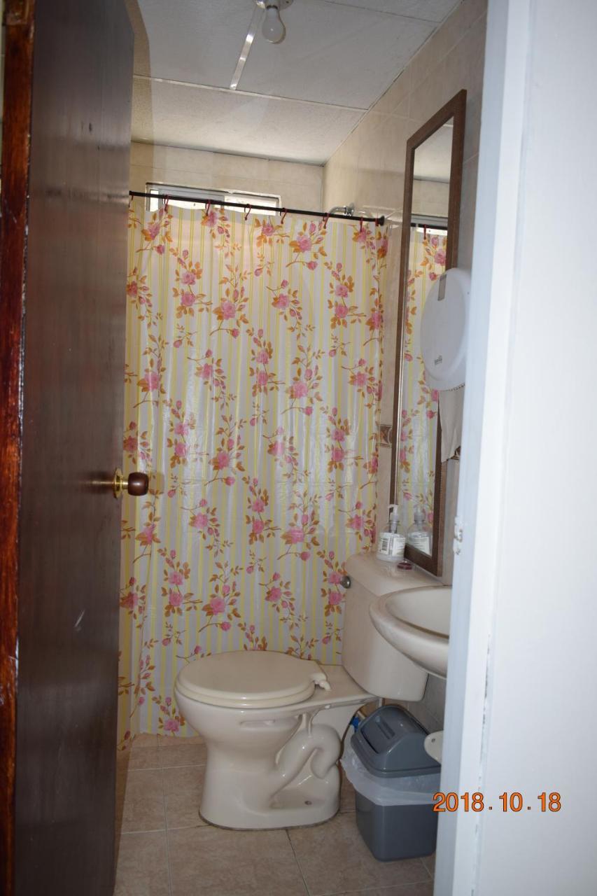 Hostal The Three Dog's House Torices *