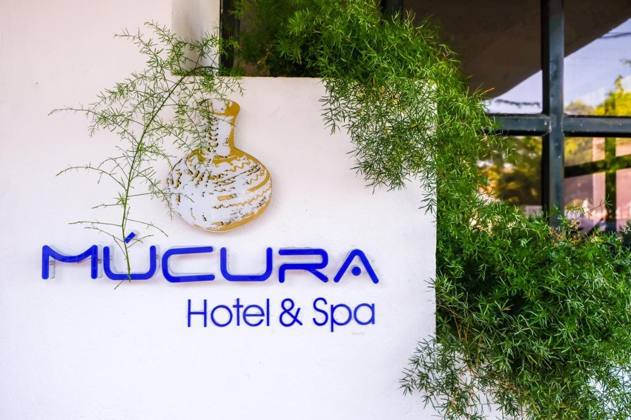Mucura & Hotel 3*
