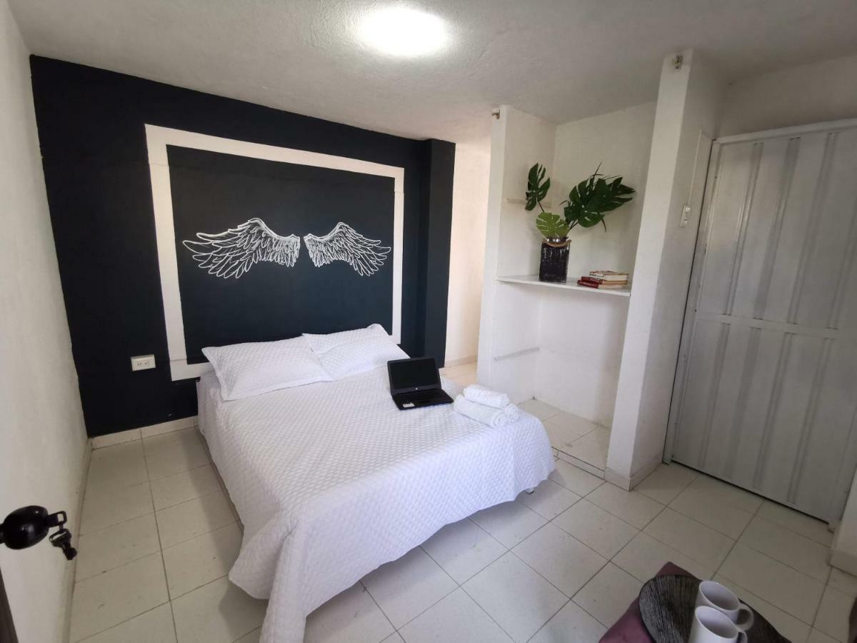 Monasterio Hostal *