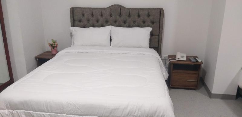 Luka Hotel 3*