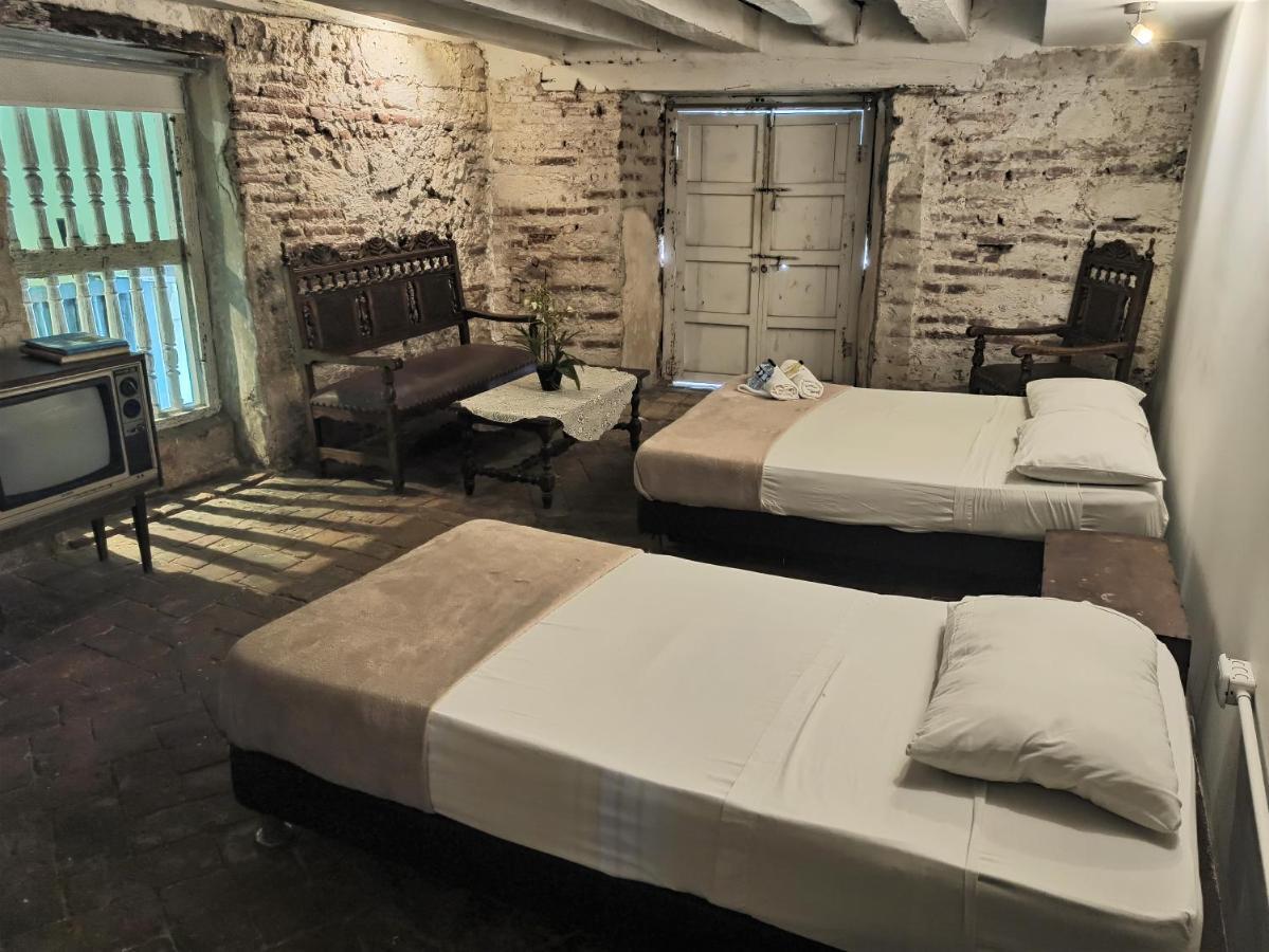 Hostal Be Lounge