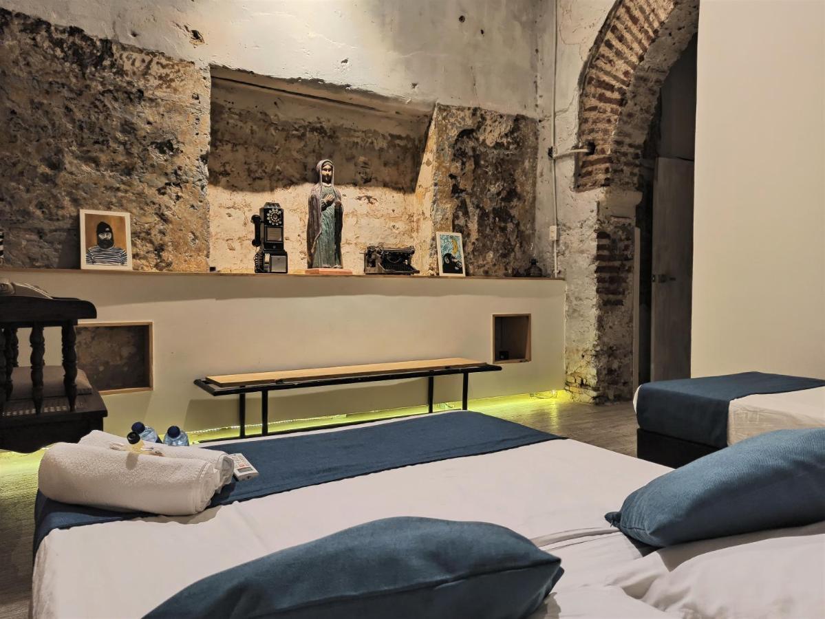 Hostal Be Lounge