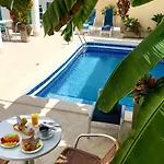 Charme 64 Hotel Boutique