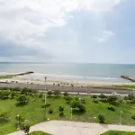 Cartagena Beach Resort 920