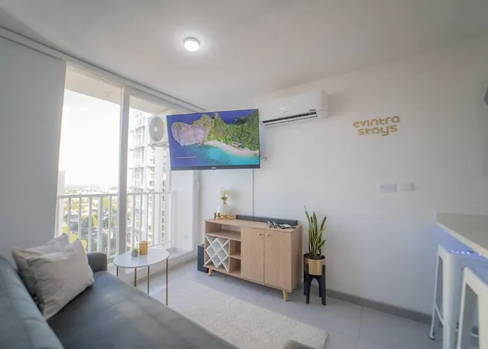 Stays Brand New Luxury Ocean View Apt - 2Br