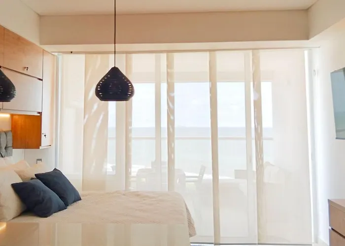 Cartagena Beach Resort 1102
