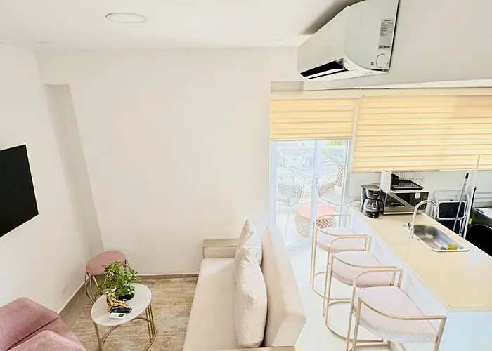 Luxury Apartment In Bocagrande With Ocean View 502