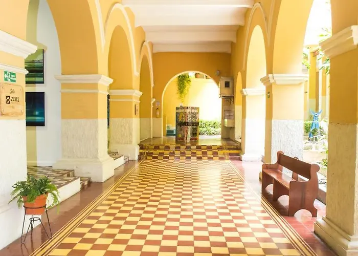 El Claustro Hotel House