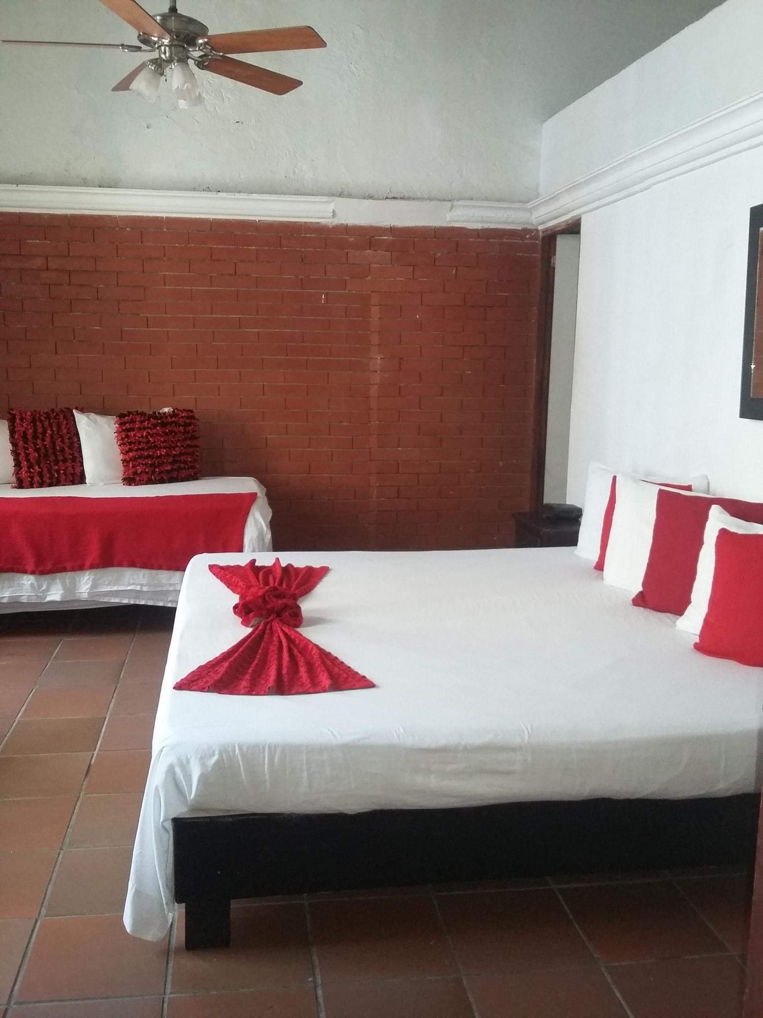 Hotel Casa Abril