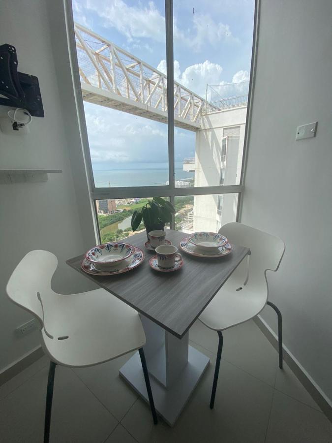 Lovely 2 Bedroom With Pool And Gym Apartamento *