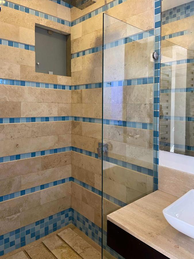 Sophisticated 3br House With Pool And Ac In Ciudad Amurallada
