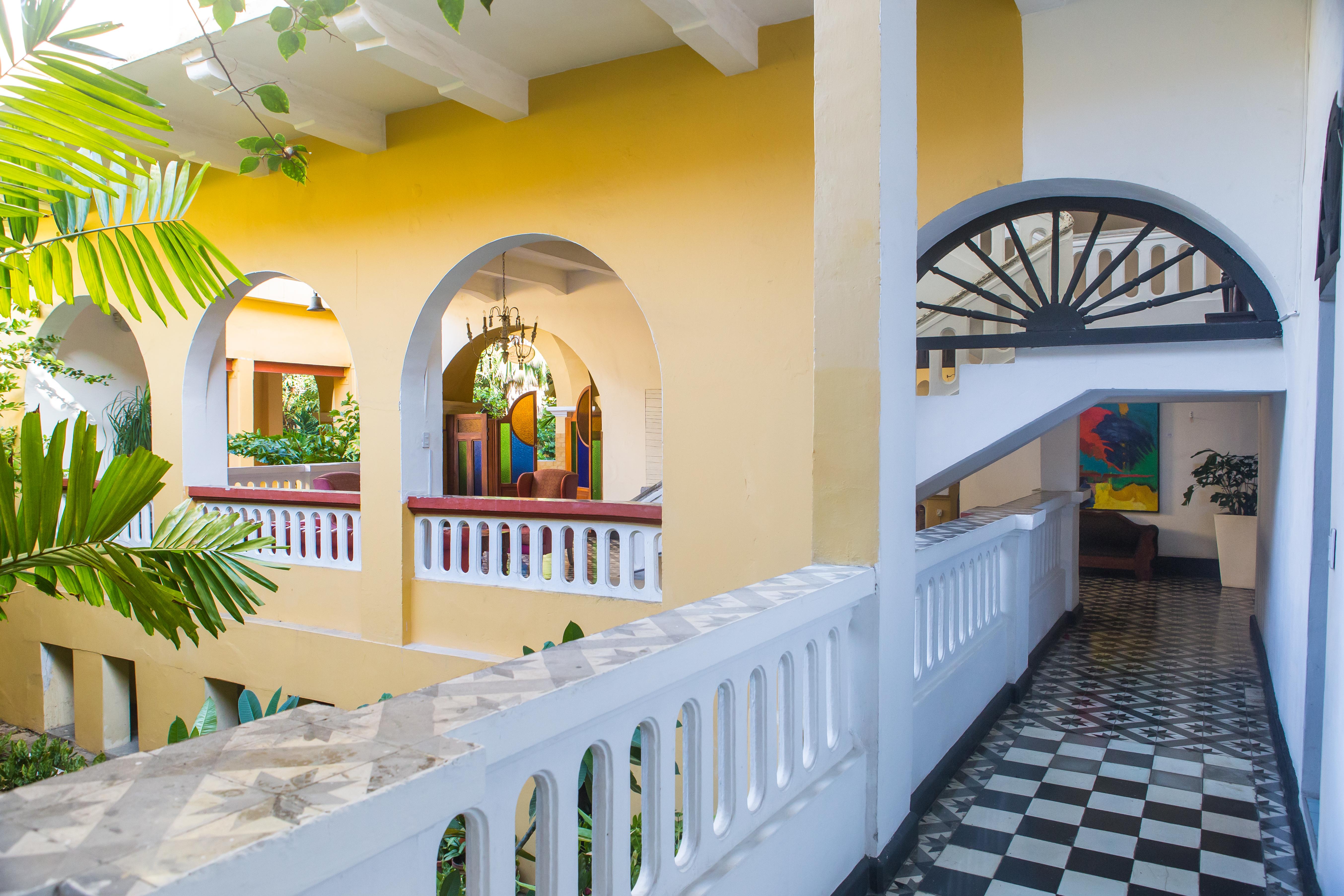 El Claustro House Hotel 2*