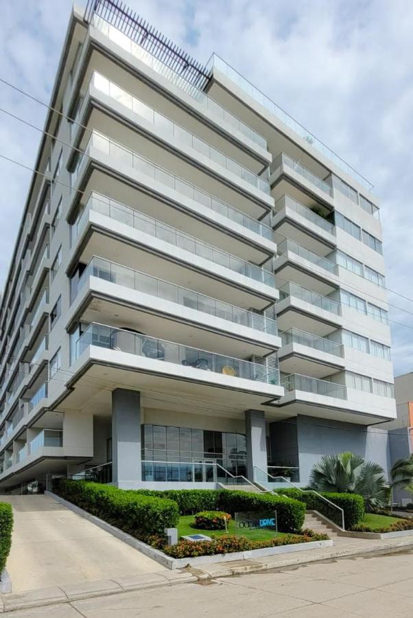 Az Apartamento *