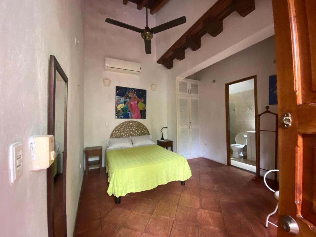 Habitación en casa particular Casa Digna