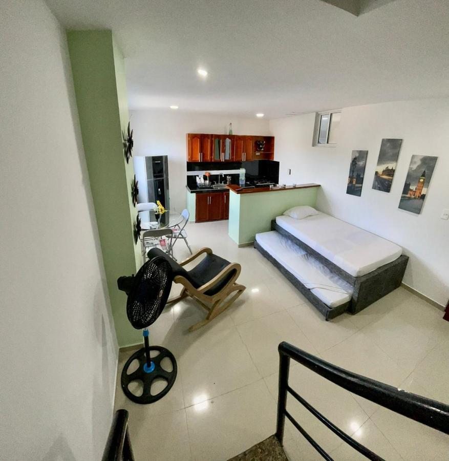 Apartamento 403 *