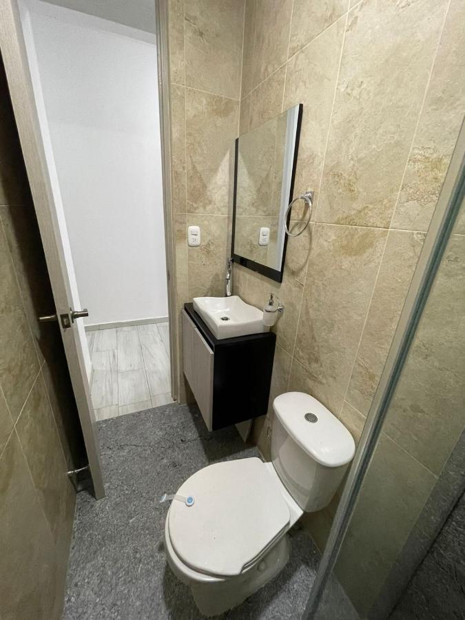 Apartamento Amoblado 3 En Barrio La Campina *