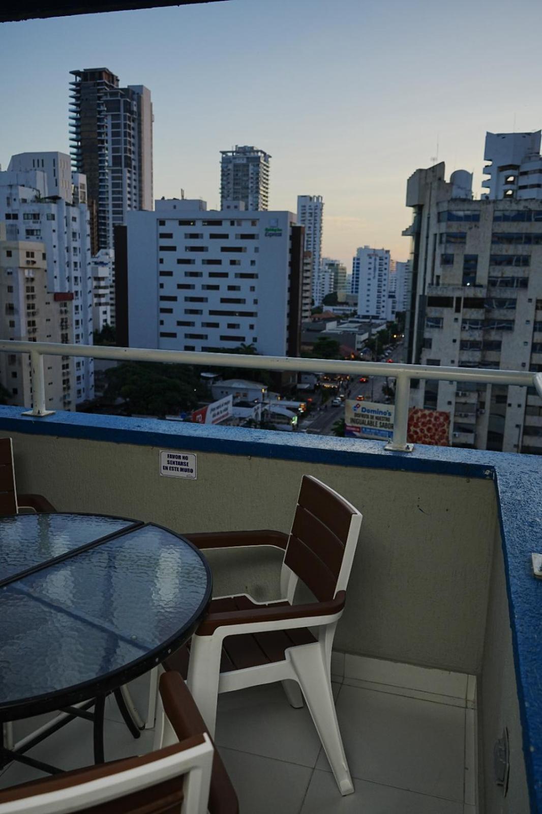 Frente Al Mar, Boca Grande Apt1105 Cartagena