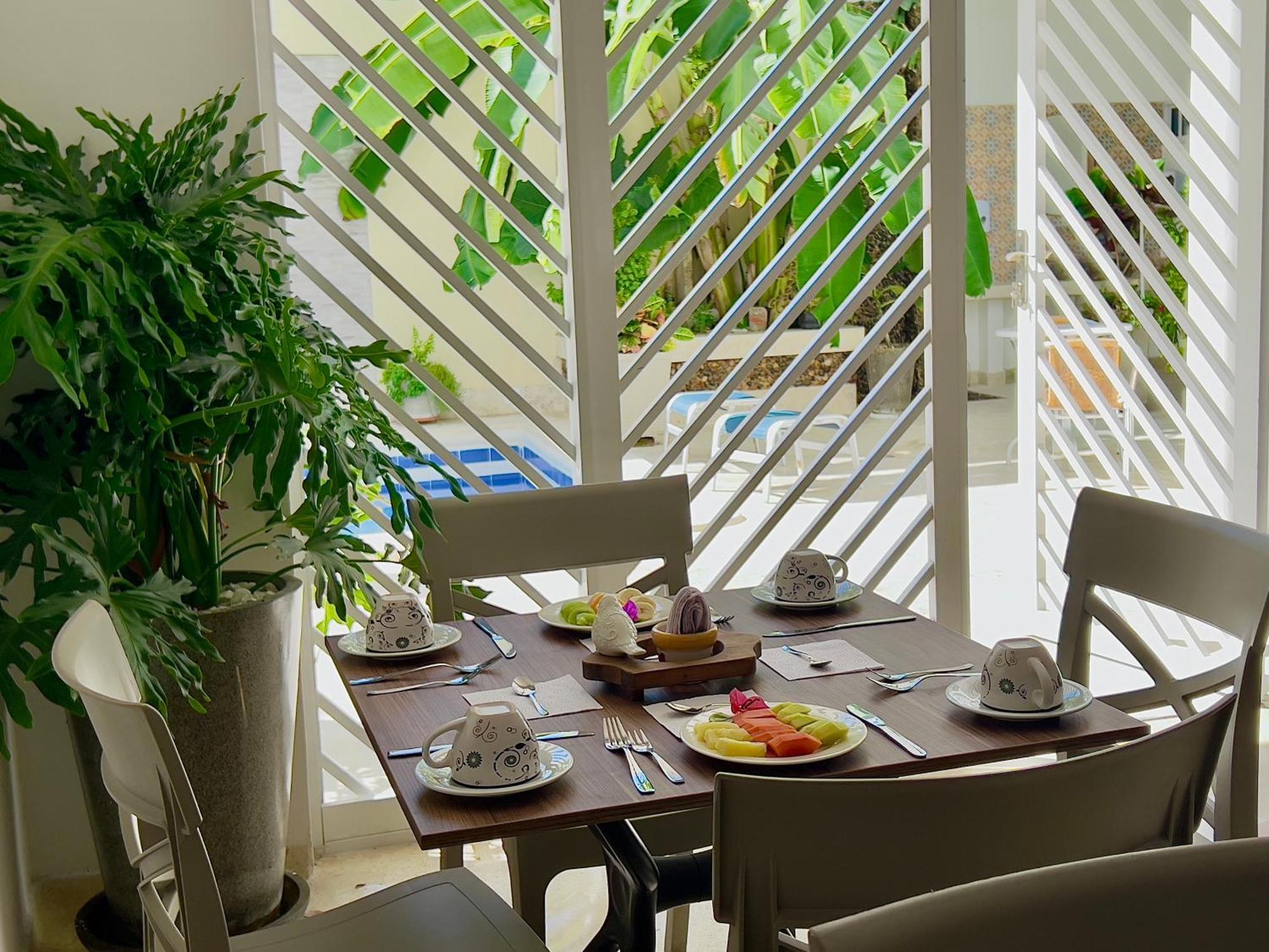 Charme 64 Boutique Hotel 4*