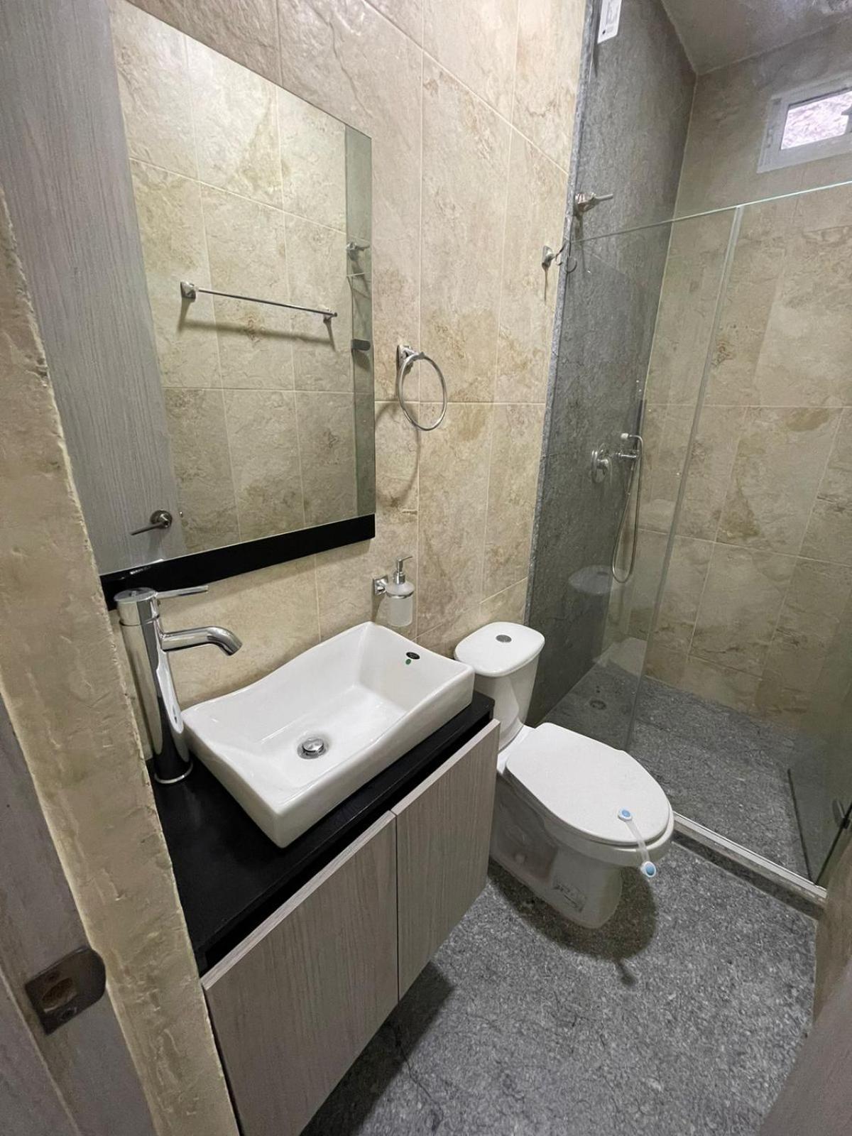 Amoblado 3 En Barrio La Campina Apartamento Cartagena