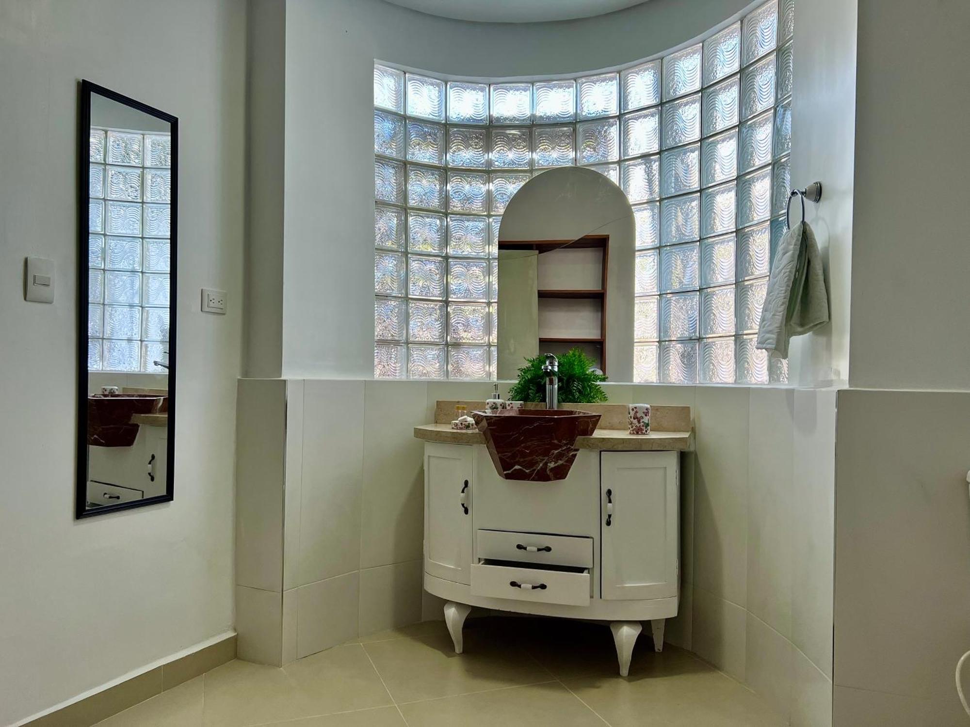 Charme 64 Boutique Hotel