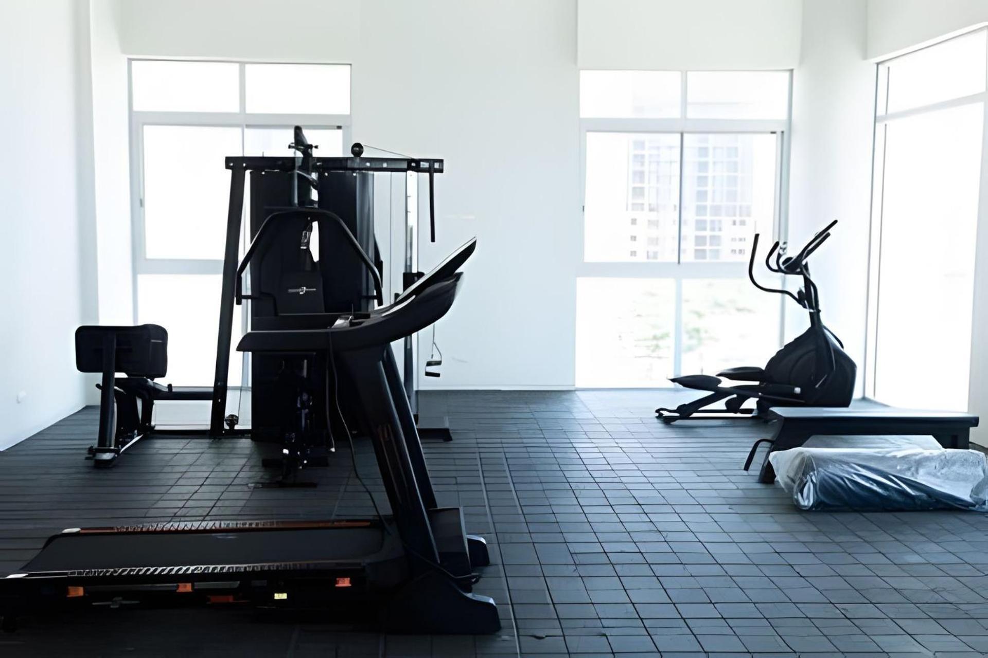 Panoramic Sea View 2 Br/pool, Gym *