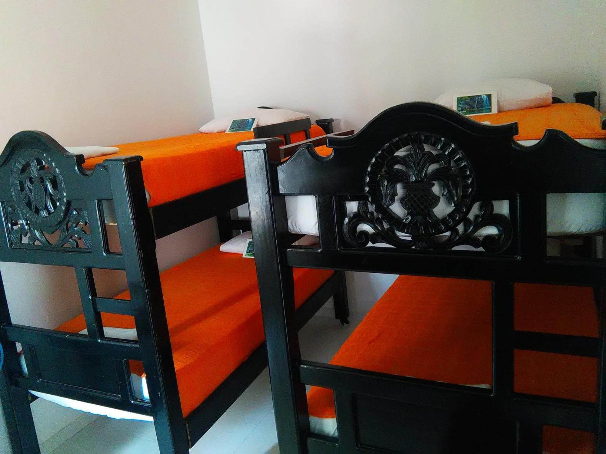 Arriendo Amobladas *
