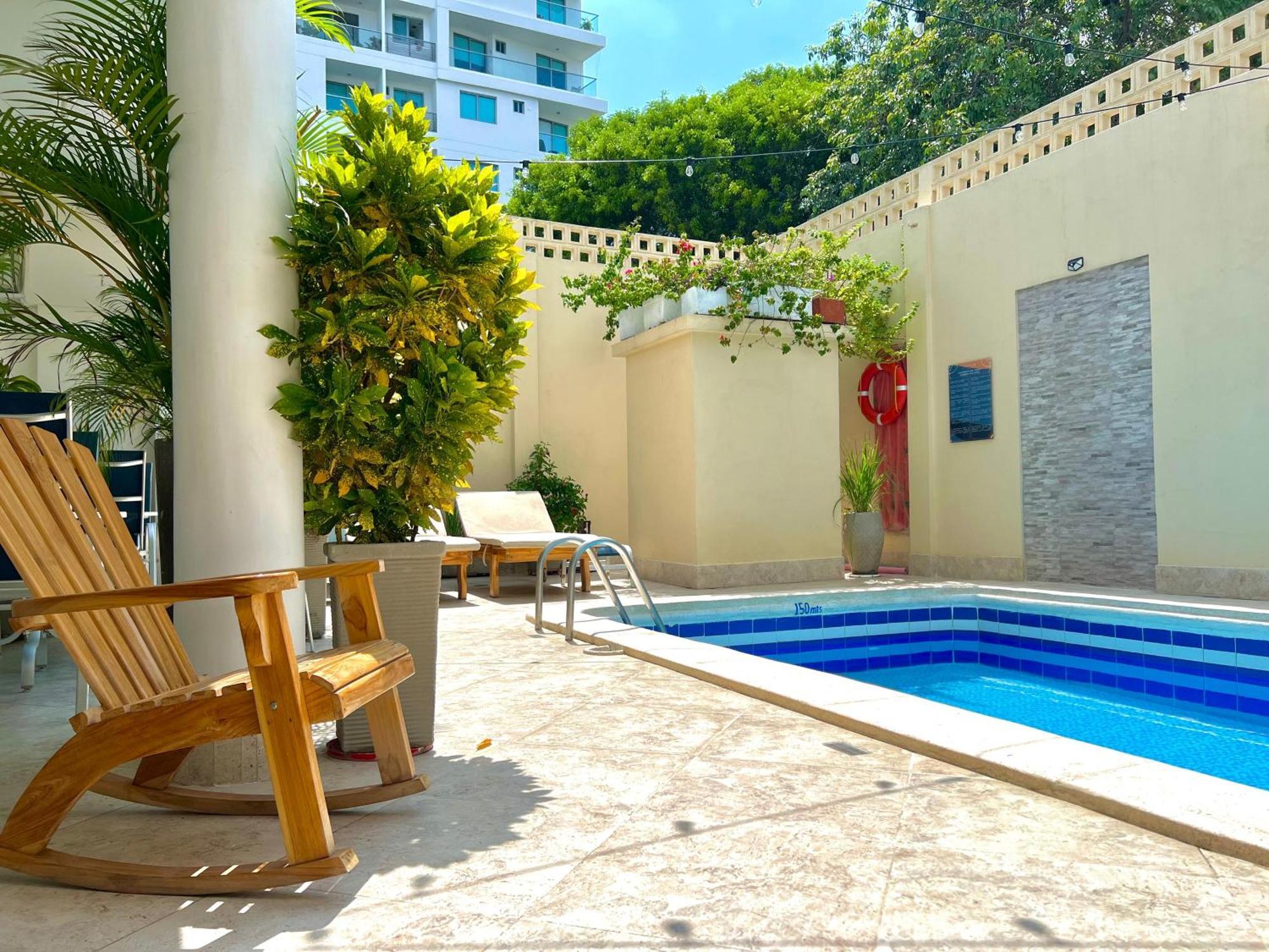 Hotel Charme 64 Boutique 4*