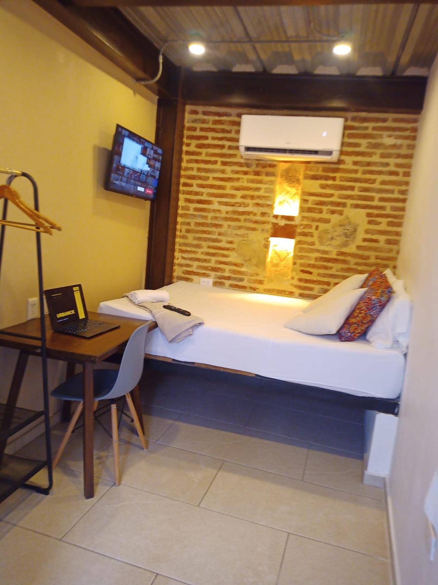 Habitación Recién Restaurada - Pod A Apartamento