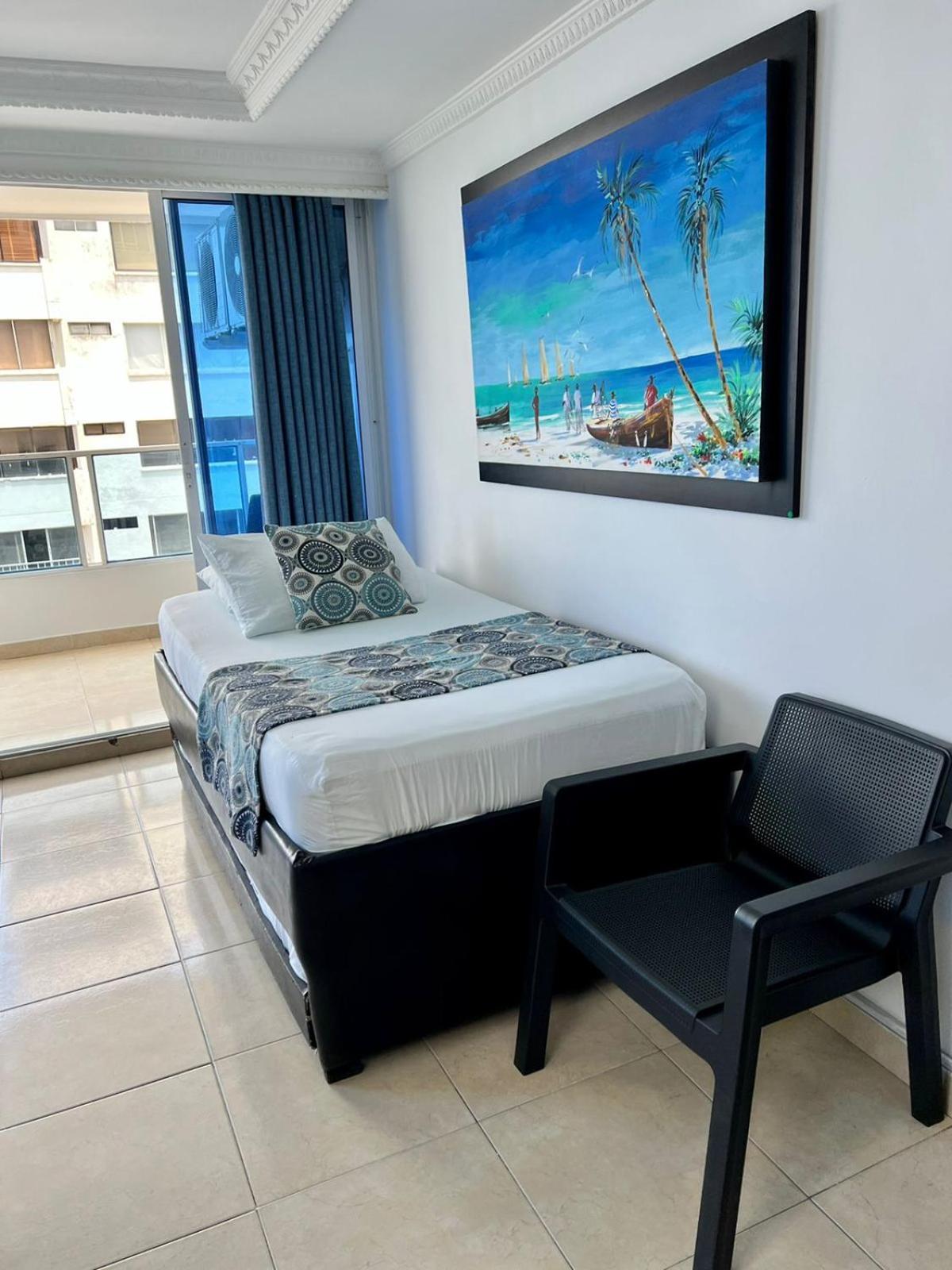Apto Nuevo Conquistador, El Laguito Apartamento *