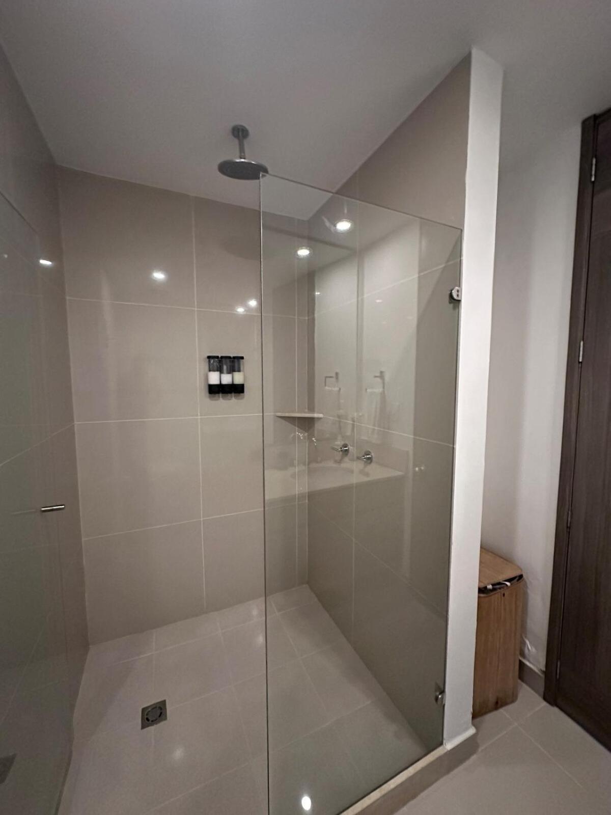 Mc 1303- Front Apt- Morros Location Apartamento *