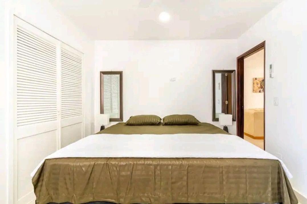 Laguito Neighborhood Marinares Apartamento *