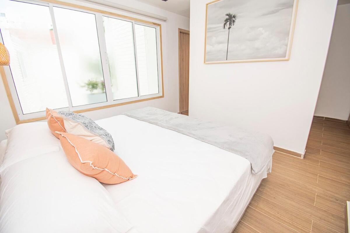 Lux House, Aldaba Selection Cartagena
