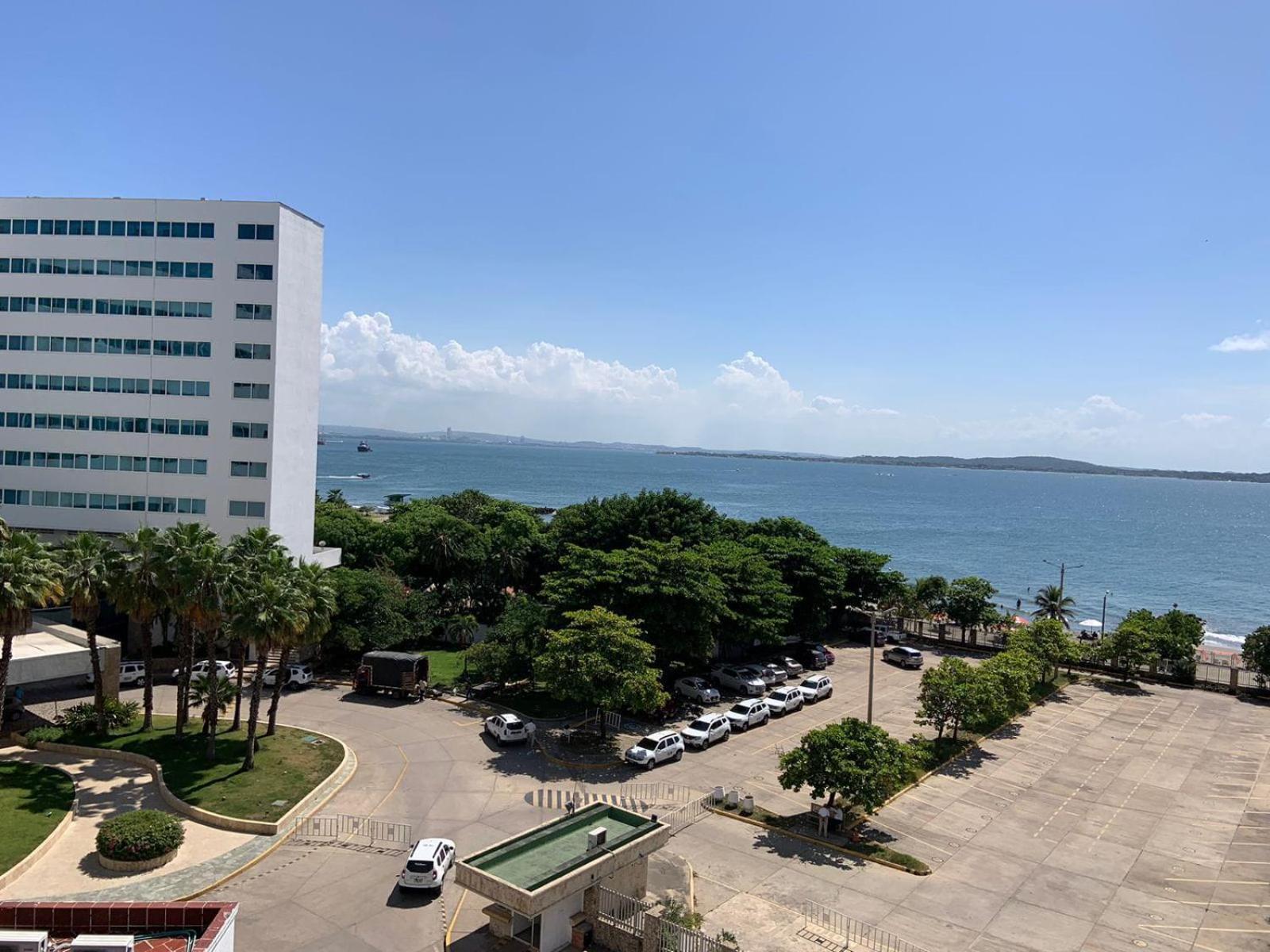 Edificio El Nuevo Conquistador *