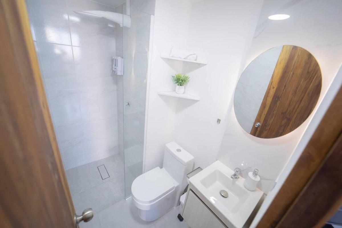 Brand New Luxury Ocean View - 2br *