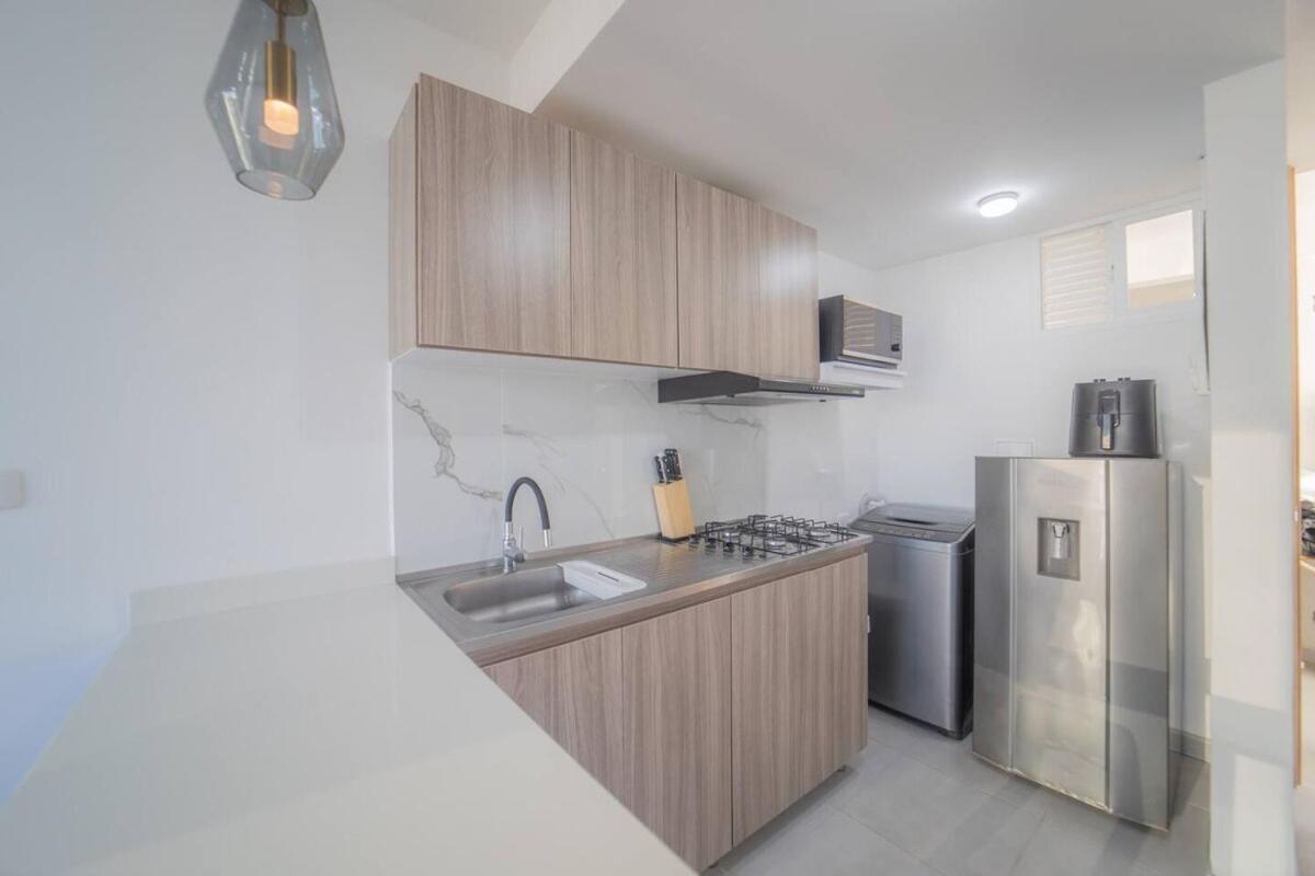 Brand New Luxury Ocean View - 2br