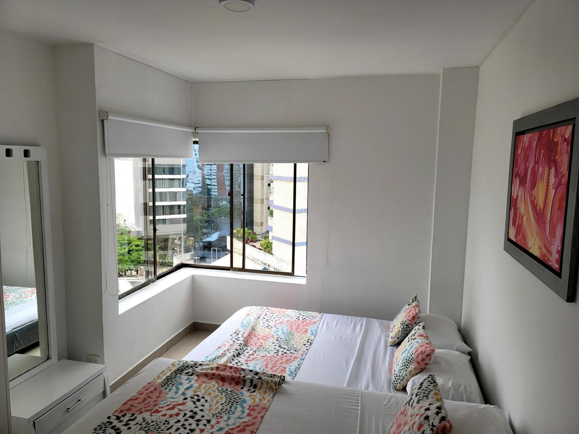Aparthotel Live - Escape Plaza *