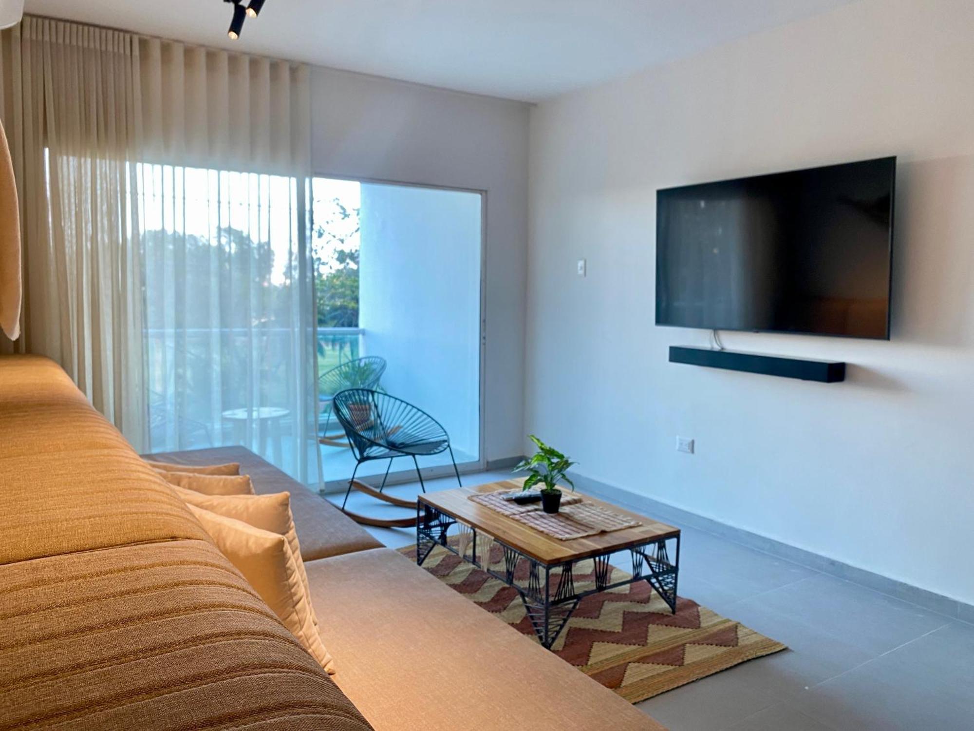 Serene Bay By Wynwood House *