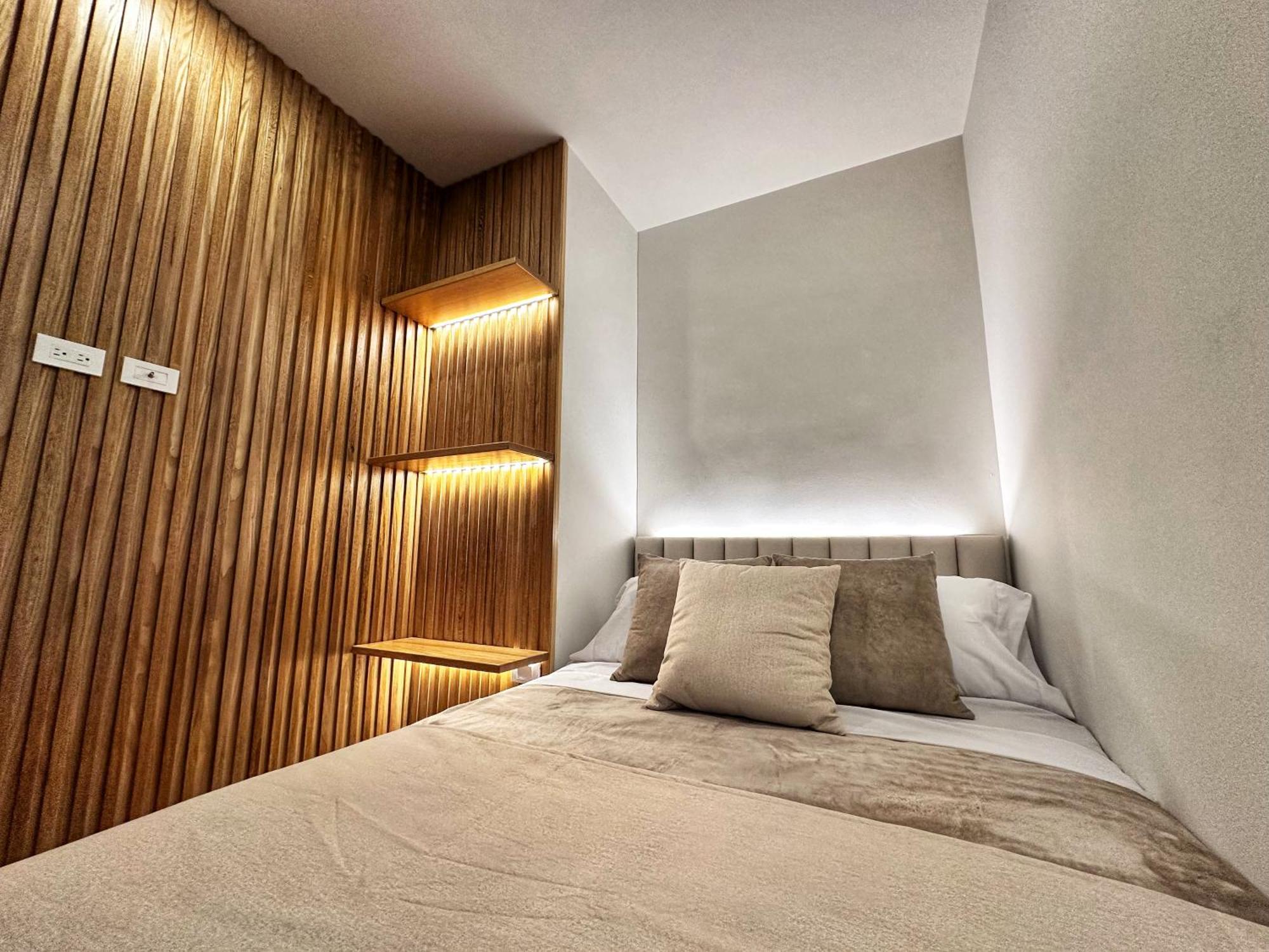 Spectacular Beachfront Apartamento
