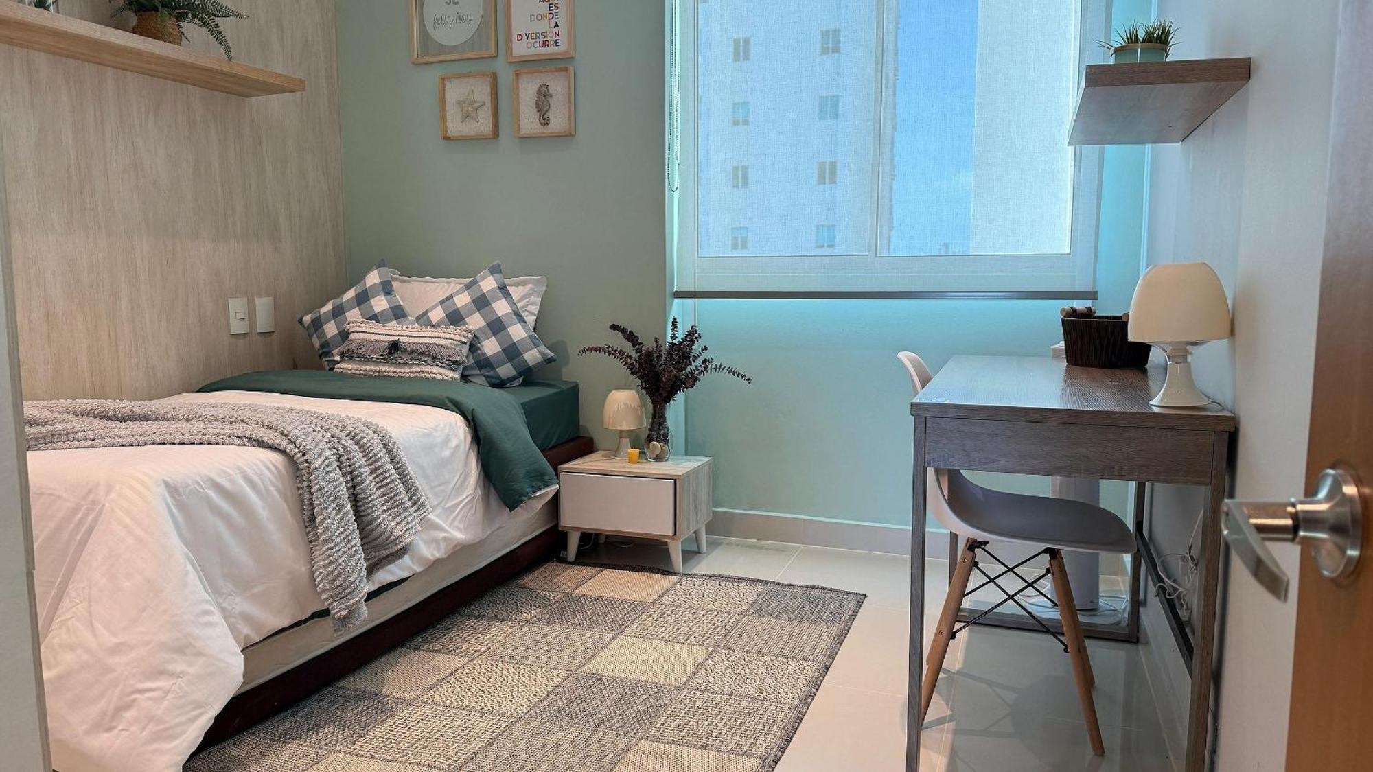 Apartamento Con Vista Al Mar - Piscina En La Azotea - 2 + 2 Banos Cartagena