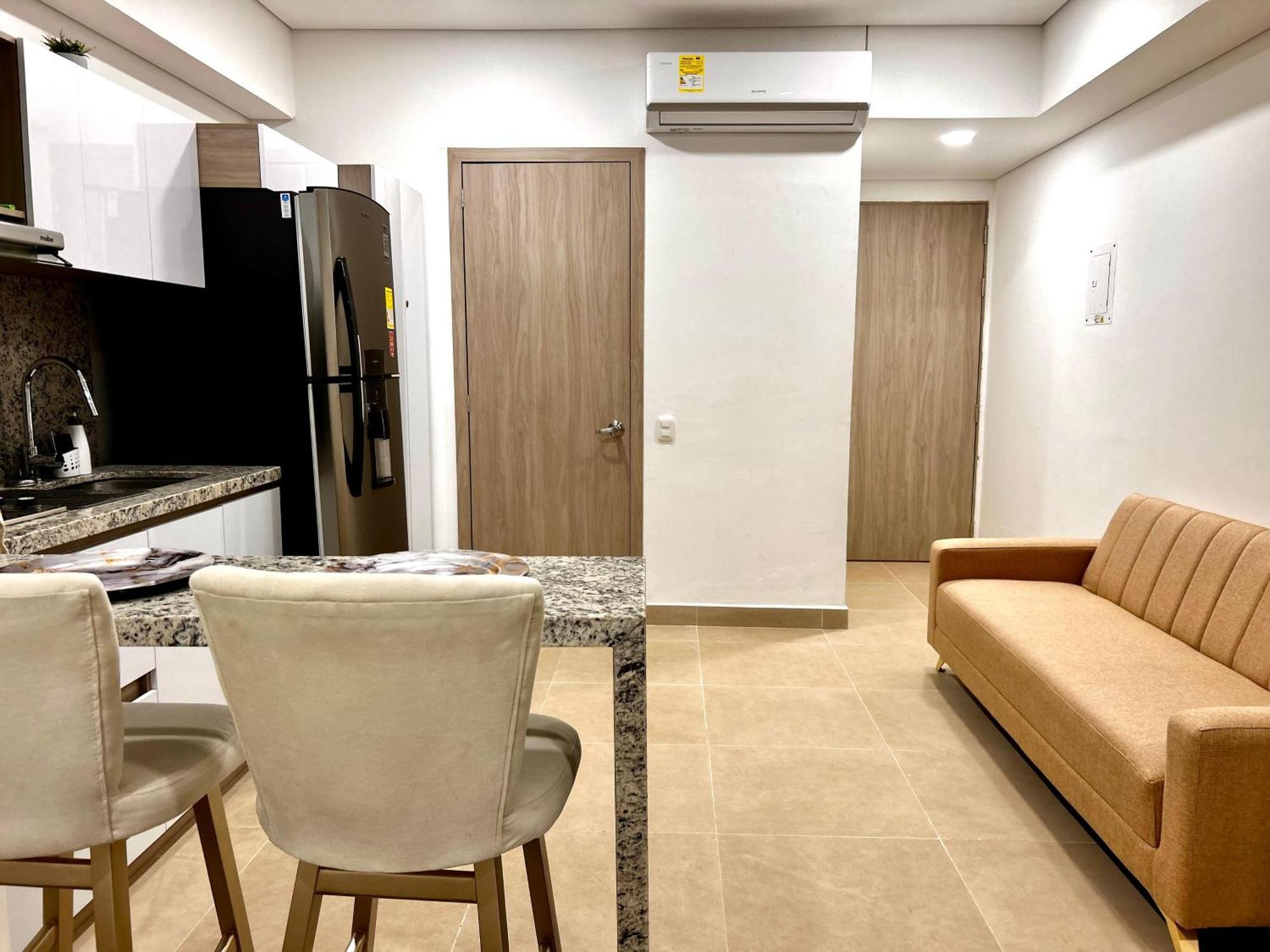 Apartahotel Apartasuit Beach, Barrio Crespo Cerca Del Aeropuerto Cartagena
