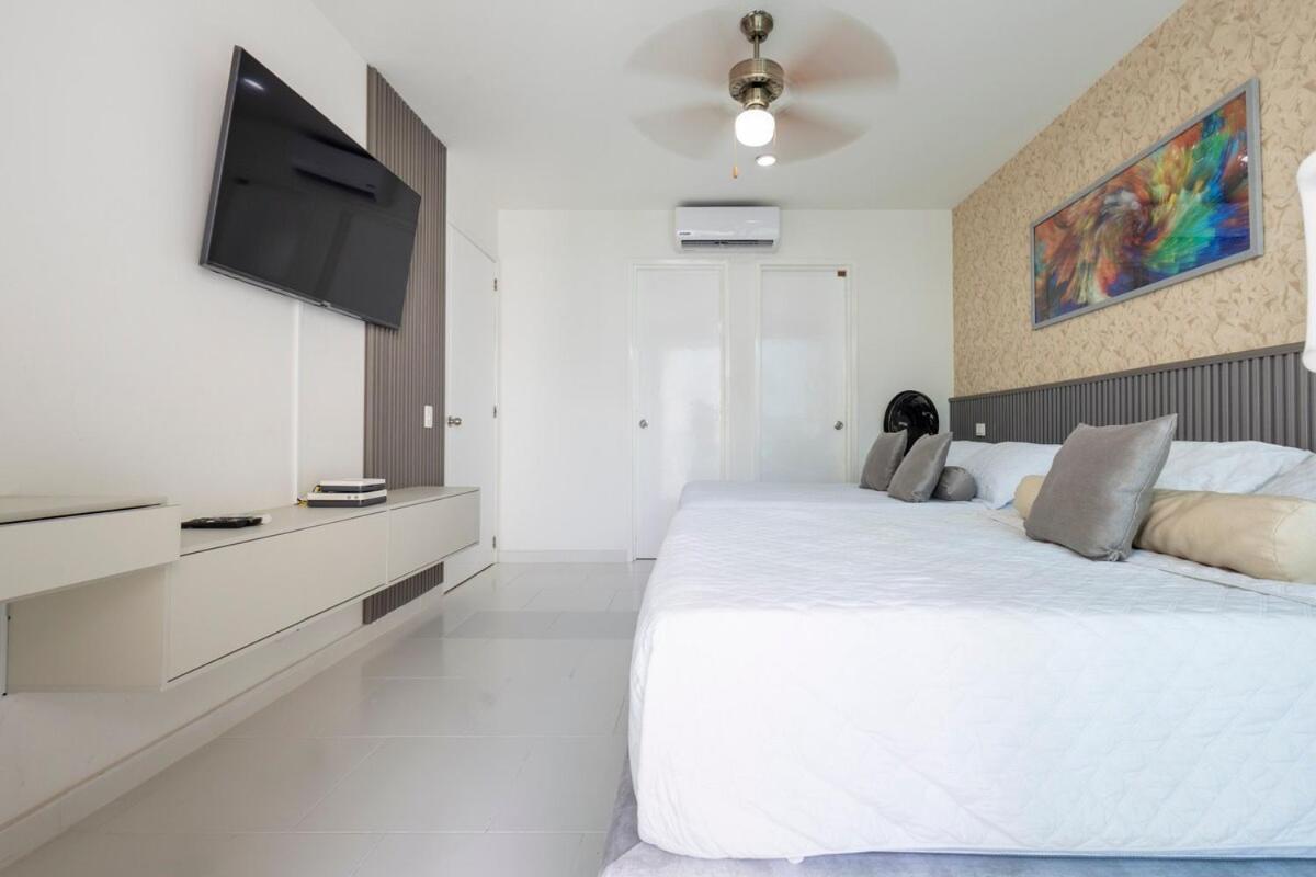 Apartment Vera's Sea Access -waiwa Host Cartagena