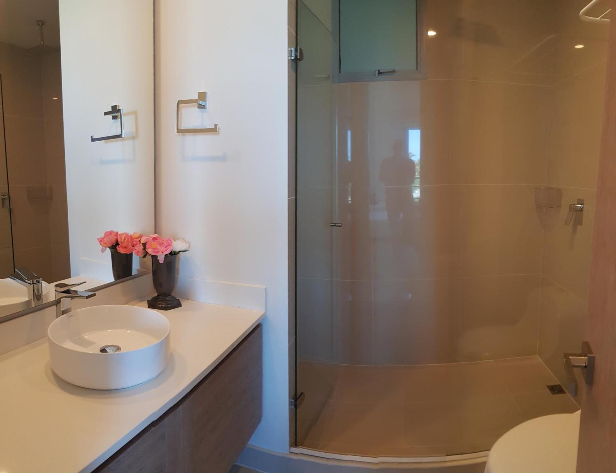Apartment Hermoso En Cartagena-morros Eco Y Eos-vista Al Mar- Salida Directa A La Playa