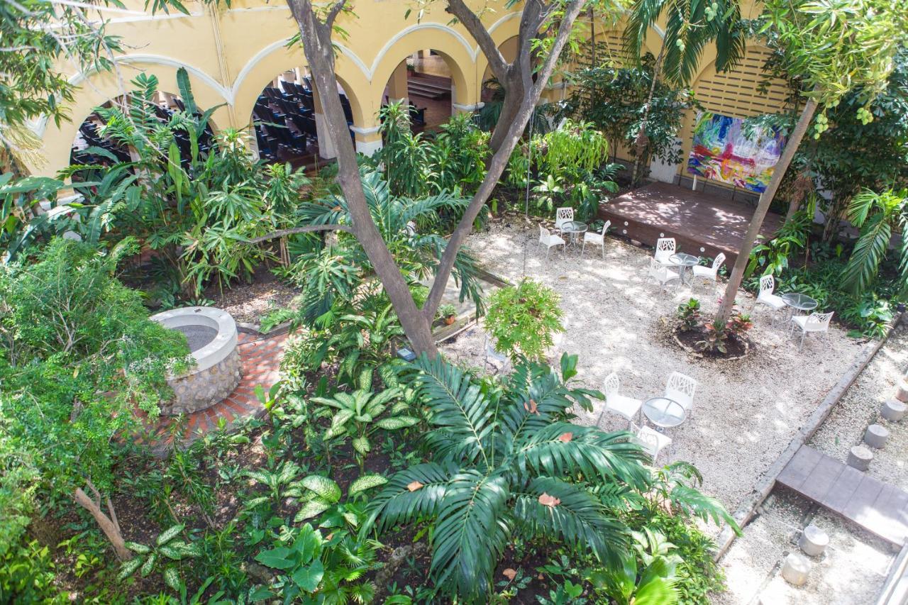 El Claustro House Hotel