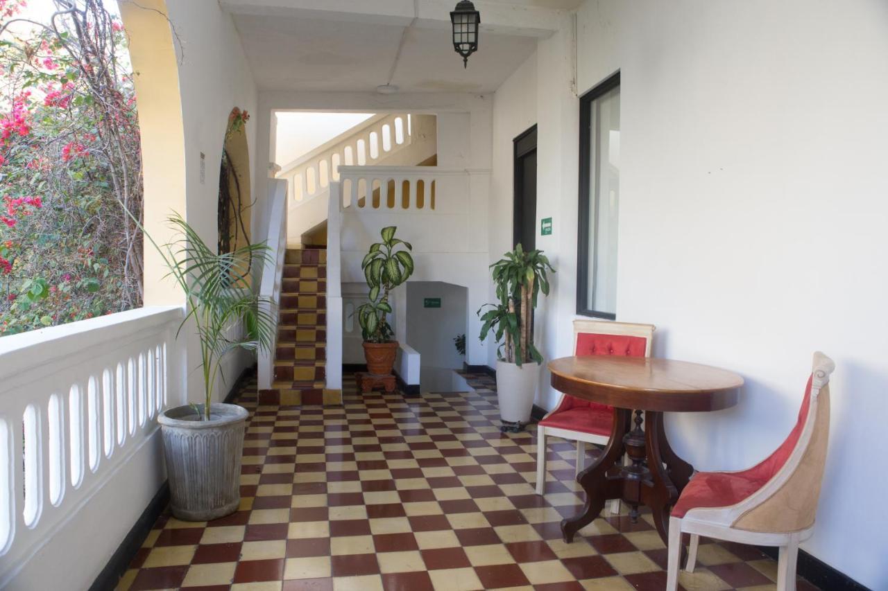 Hotel El Claustro House 2*