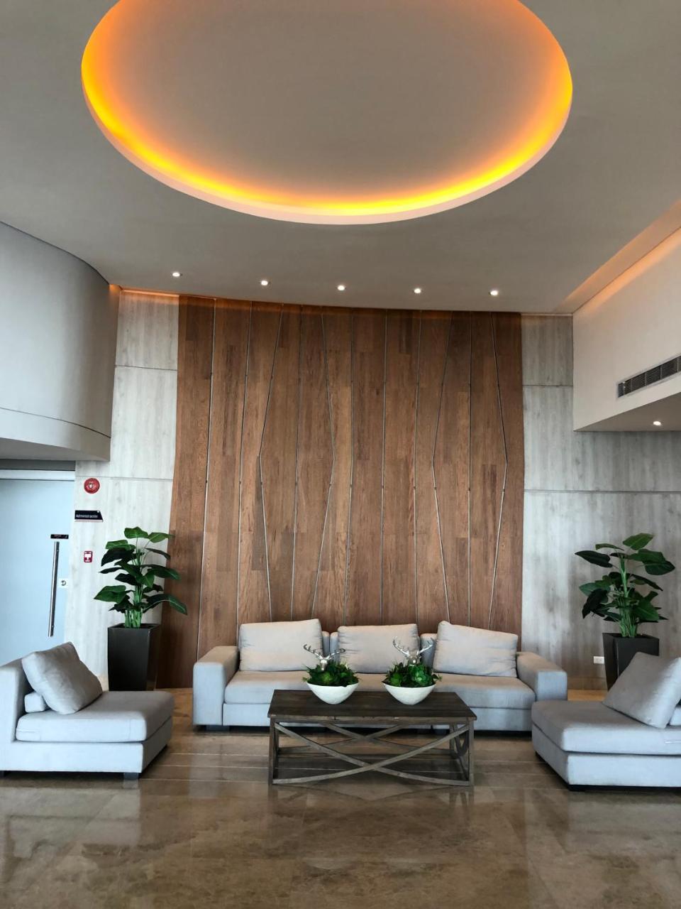 Excelente En Murano Elite En Bocagrande, Apartamento *
