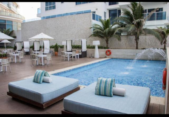 Dentro Del Radisson Ocean Pavillion Apartamento